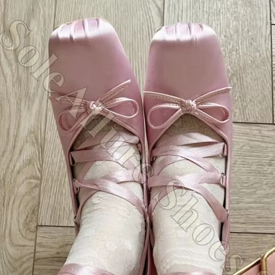 レディース バレエシューズ Y2K サテンリボン タイアップ - Ribbon Tie Heel のレビューと価格