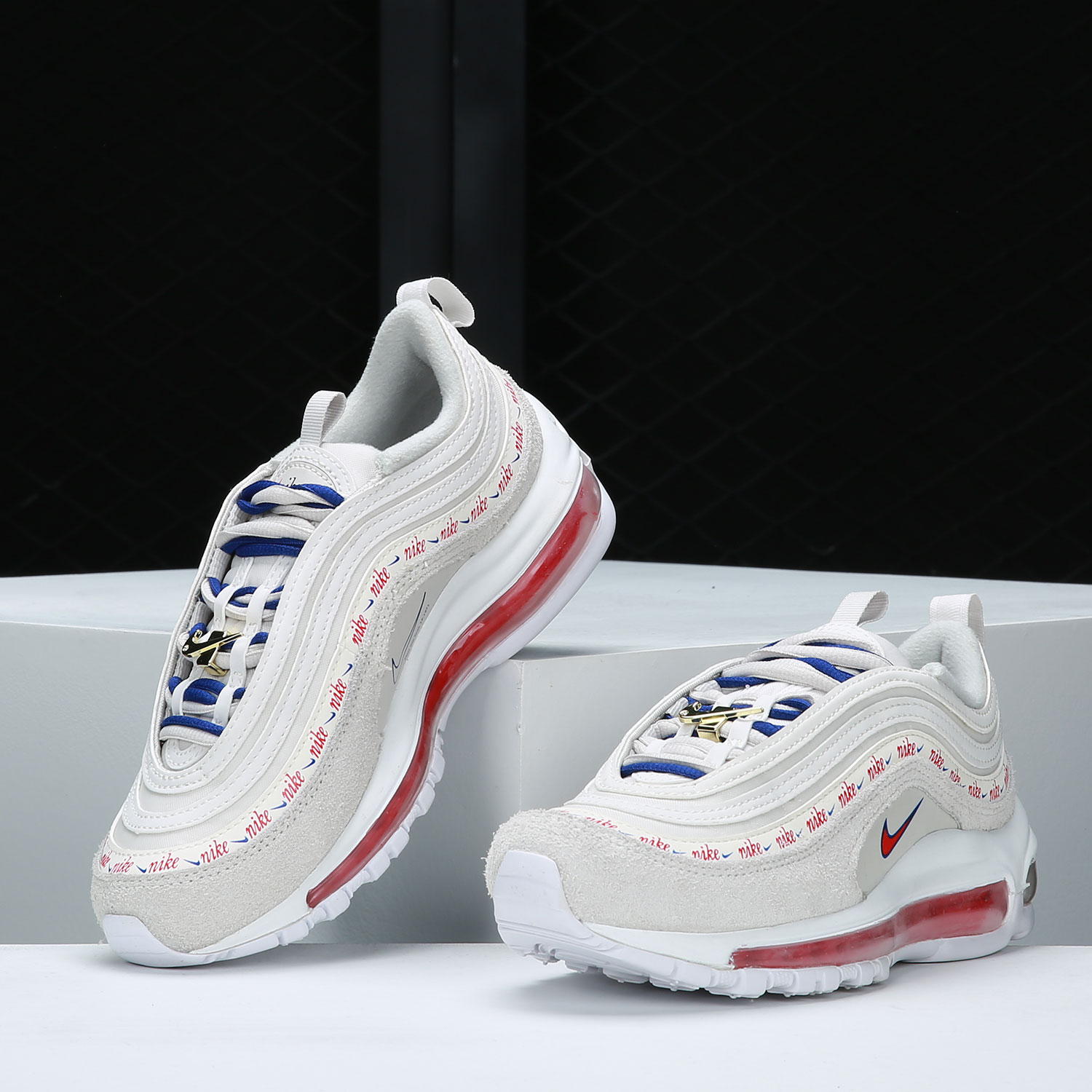 ナイキ純正 AIR MAX 97 レディース ロートップ エ - Women Shoes Nike のレビューと価格