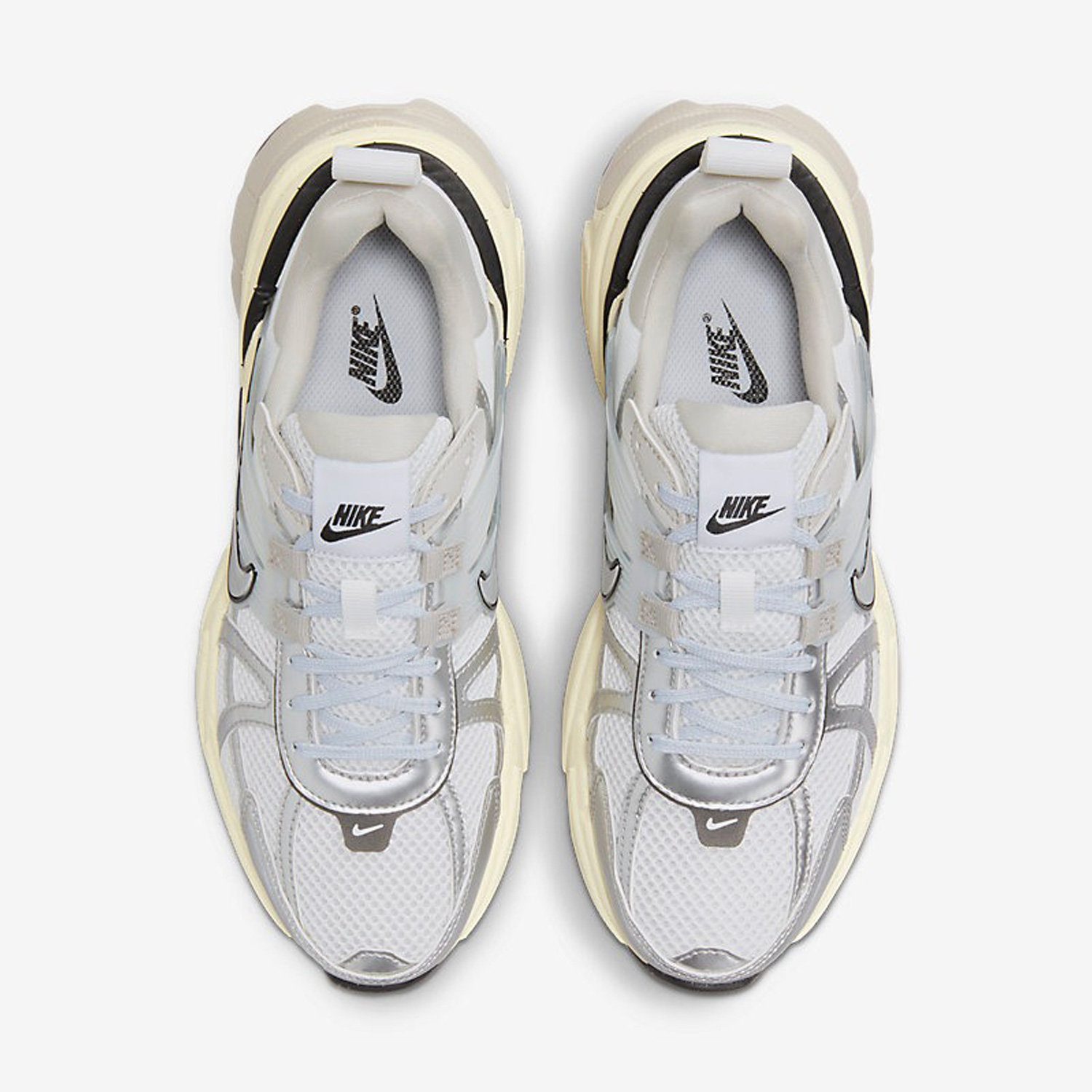 ナイキ公式本格ウィンター レディース 軽量、通気性、耐摩耗性 - Women Shoes Nike のレビューと価格