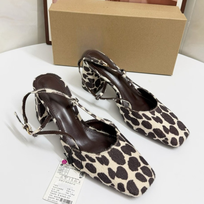 女性ヴィンテージヒョウ柄スリングバックヒール女性サンダルスク - Leopard Print Heels のレビューと価格