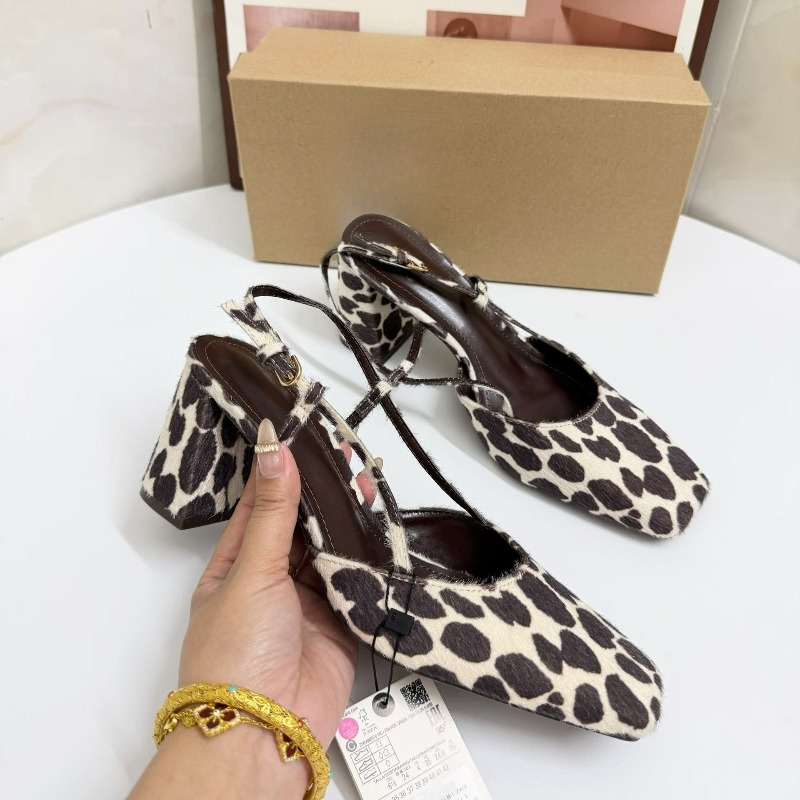 女性ヴィンテージヒョウ柄スリングバックヒール女性サンダルスク - Leopard Print Heels のレビューと価格