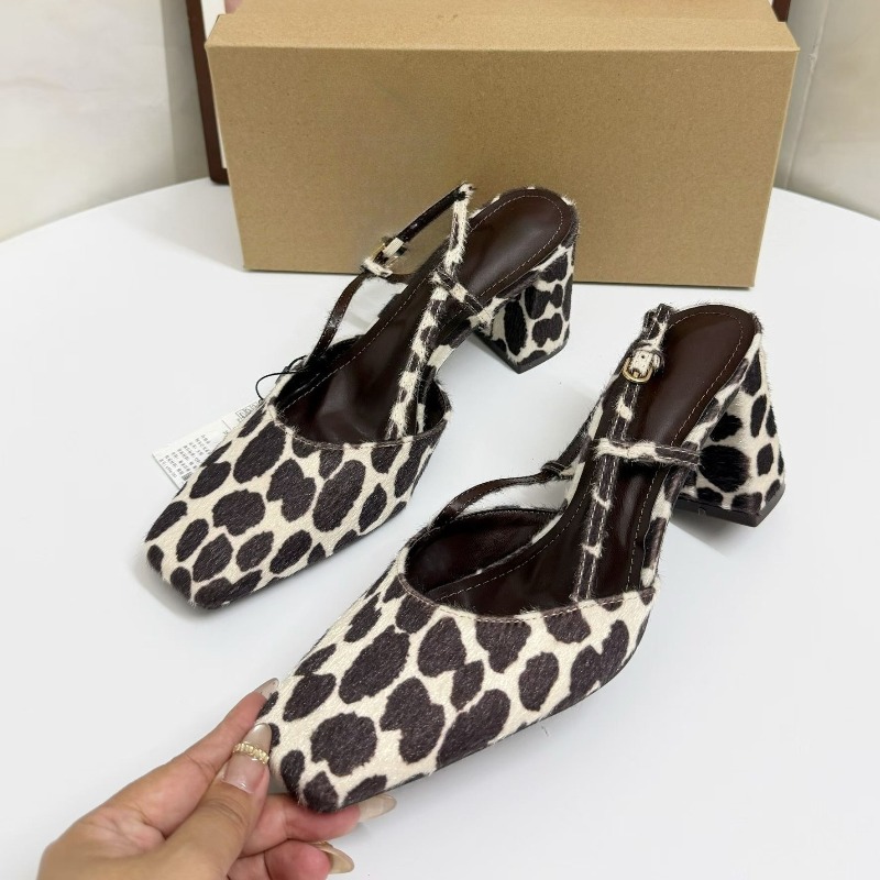 女性ヴィンテージヒョウ柄スリングバックヒール女性サンダルスク - Leopard Print Heels のレビューと価格