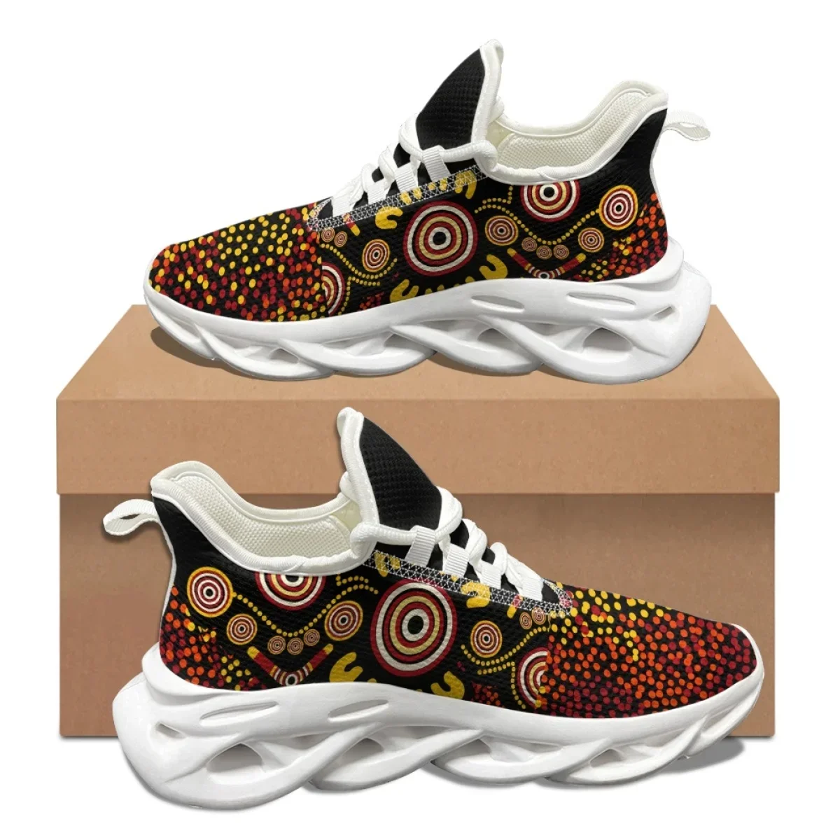 オーストラリアアボリジニデザイナースニーカー先住民トカゲアー - Women Shoes In Australia のレビューと価格